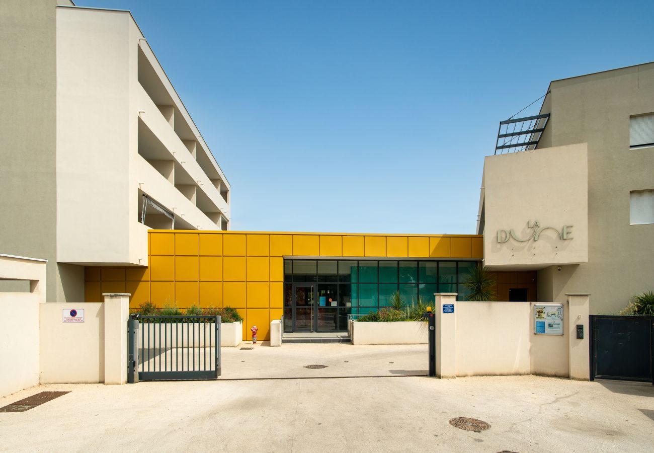 Villa à Sérignan - Jolie maison avec jardin proche plage 6 personnes
