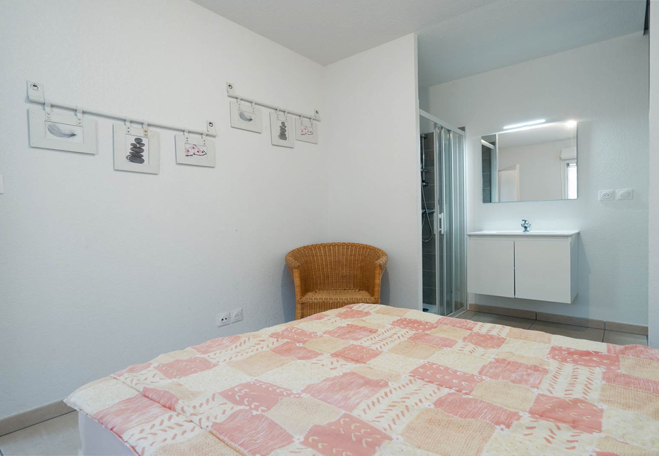 Villa à Sérignan - VILLA 8 Pers avec jardin privatif
