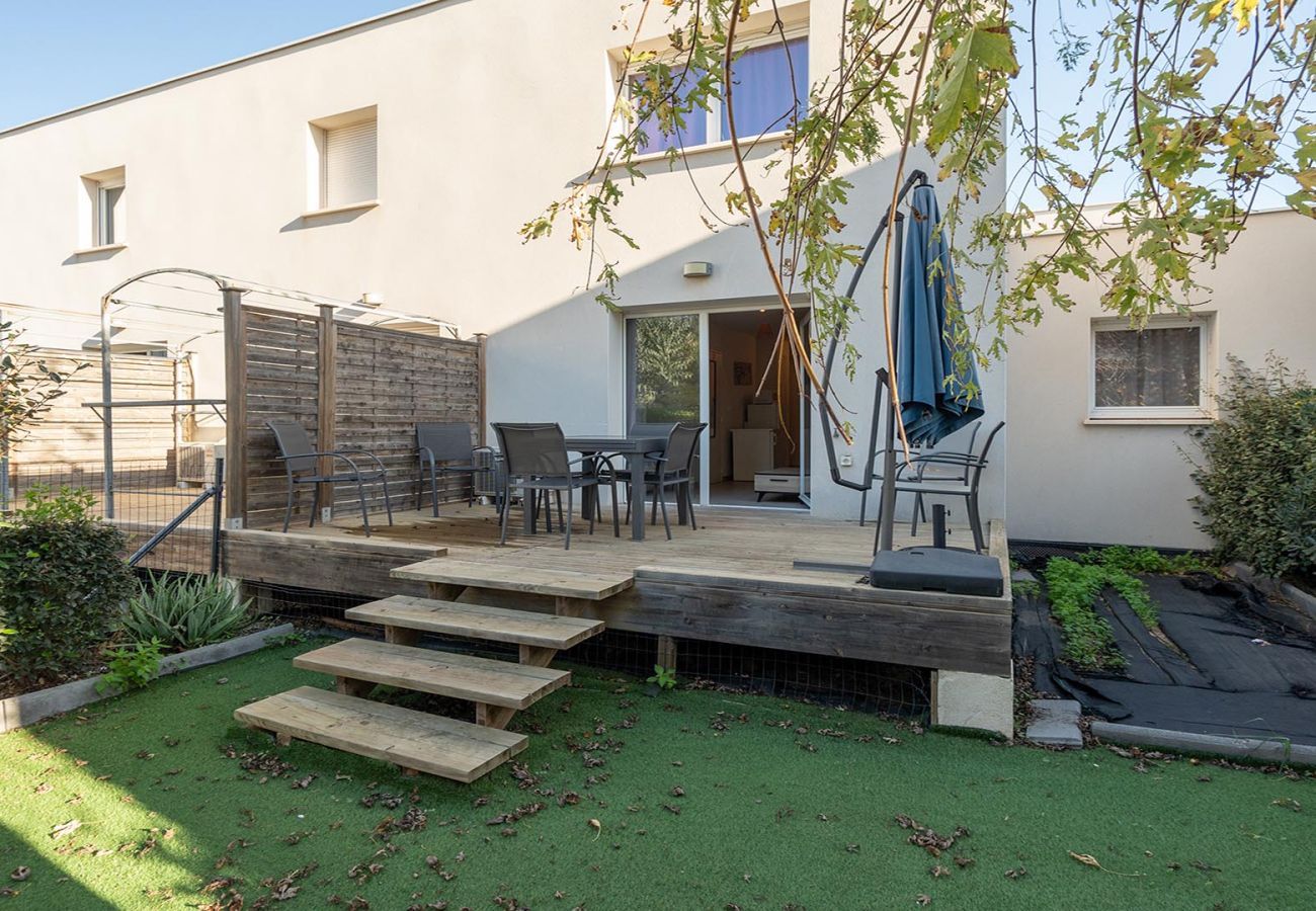 Villa à Sérignan - VILLA 8 Pers avec jardin privatif