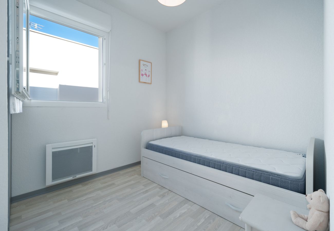 Villa à Sérignan - Villa 6 pers avec jardin dans résidence avec piscine