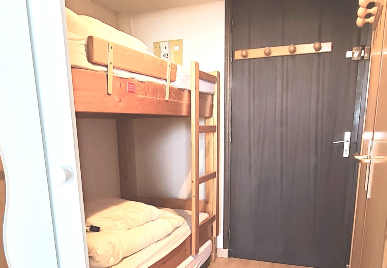 Studio à Chamrousse - Appartement lumineux 5 pers, balcon, proche des pistes