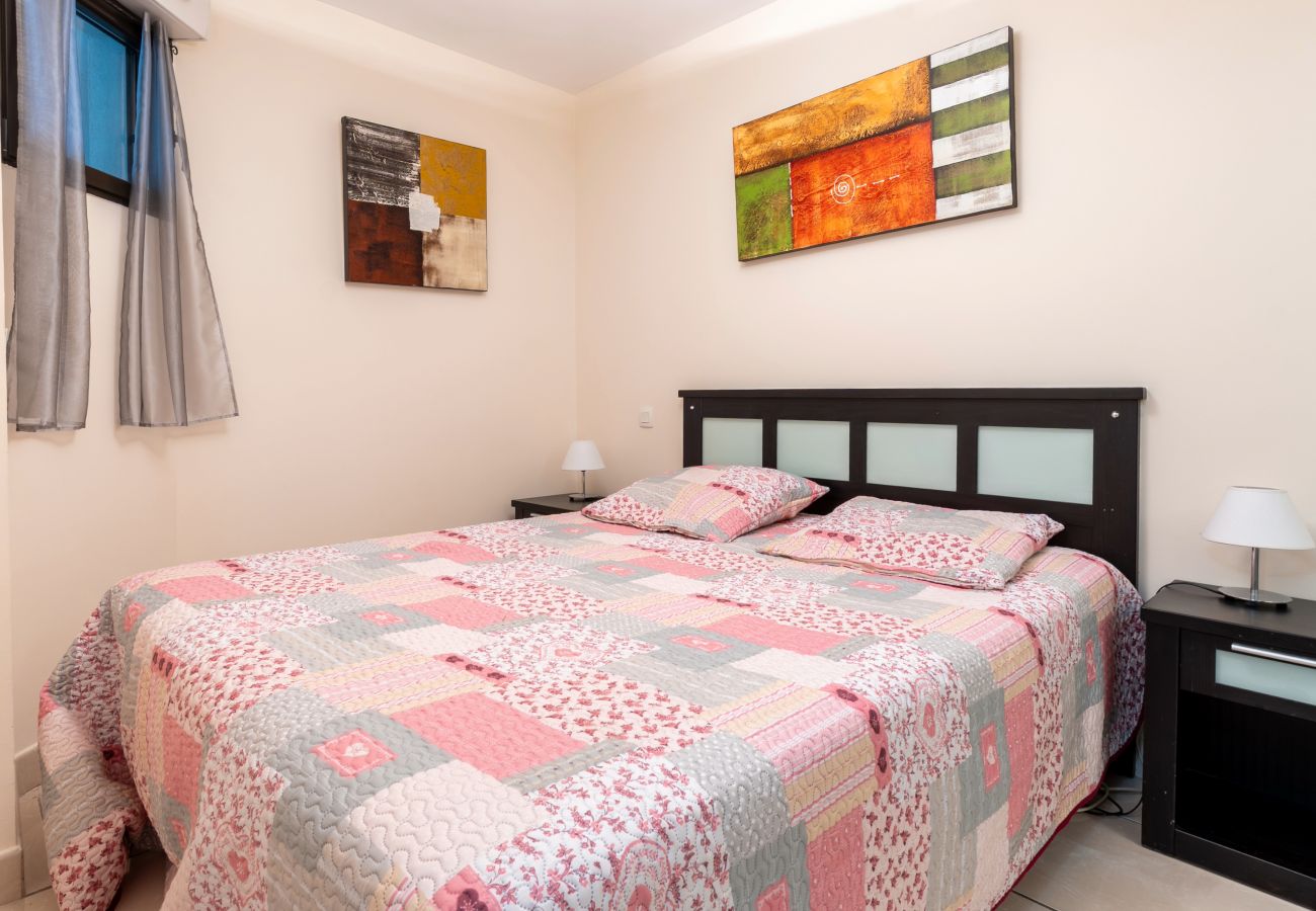 Appartement à Mandelieu-la-Napoule - Bel Appt avec grand jardin pour 4 pers