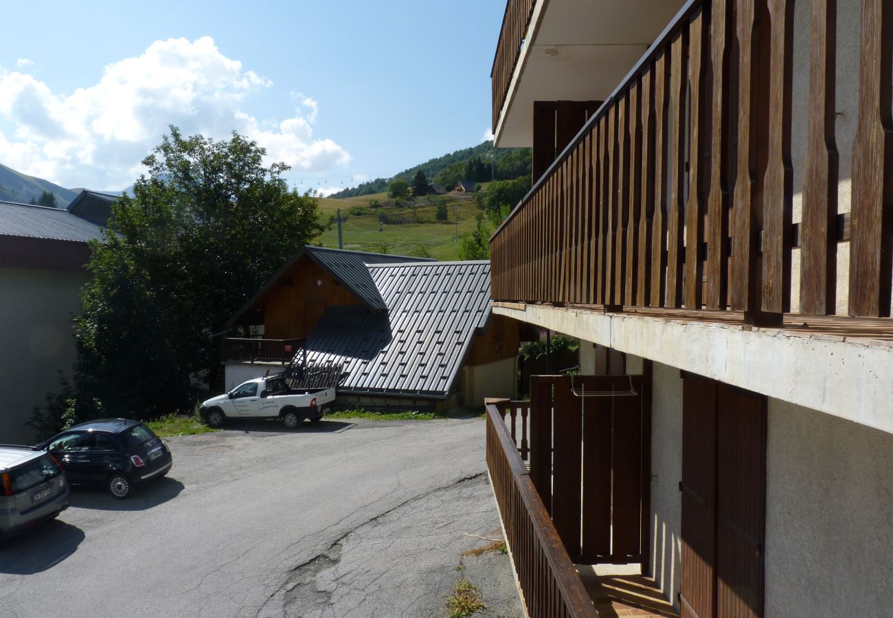 Studio à Saint-Sorlin-d´Arves - Studio, 5pers, balcon, vue montagne