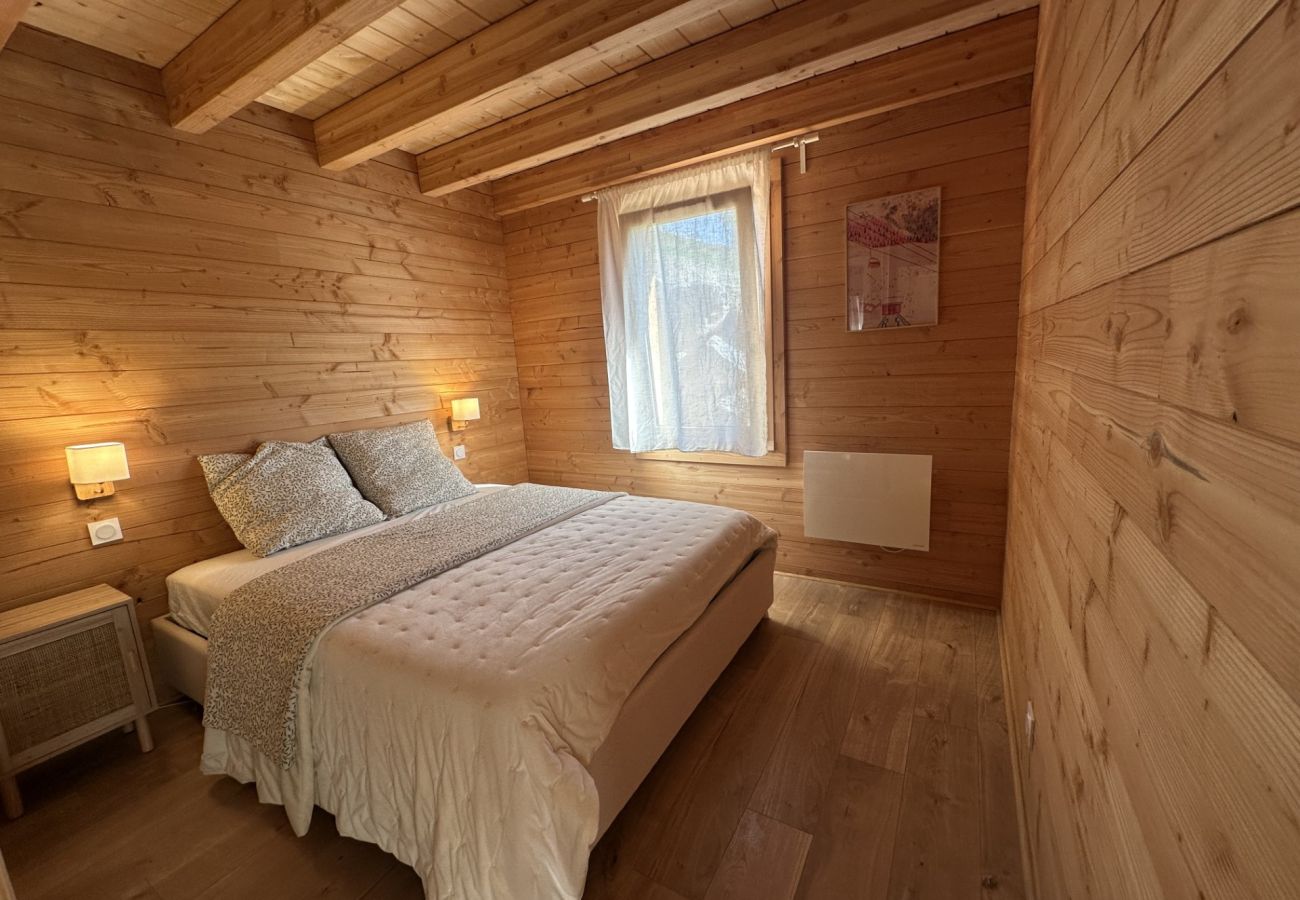 Chalet à Saint-Jean-d´Arves - Chalet individuelle, terrasse, vue montagne