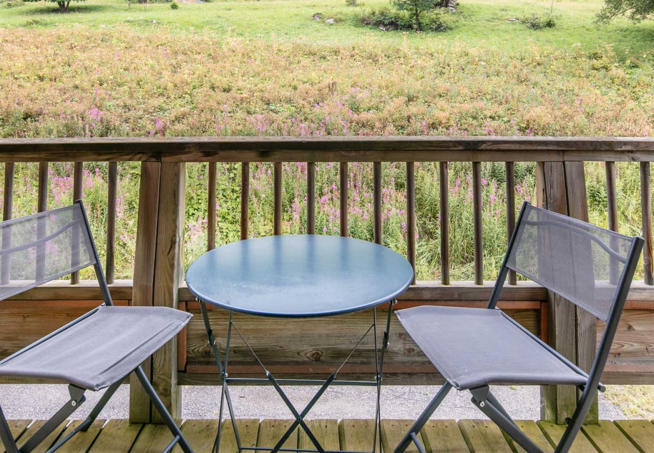 Appartement à Saint-Sorlin-d´Arves - Bel Appt 6 pers près des pistes avec piscine