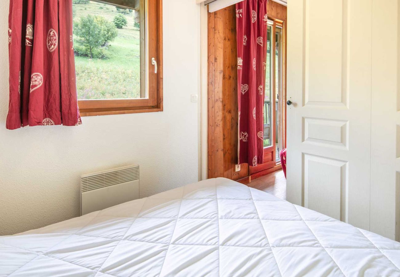 Appartement à Saint-Sorlin-d´Arves - Bel Appt 6 pers près des pistes avec piscine