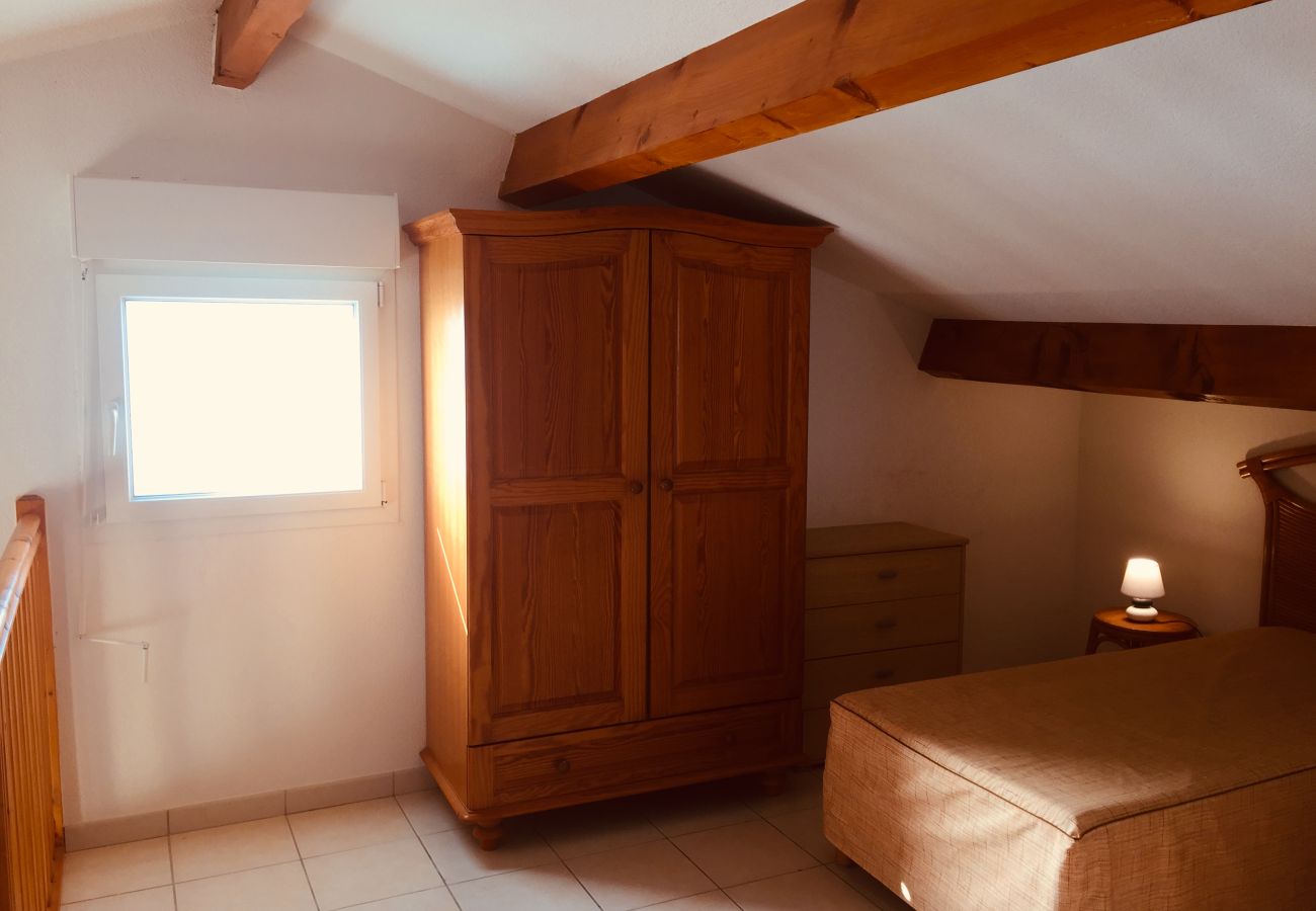 Appartement à Sérignan - Appartement duplex, 6 pers, balcon, vue mer