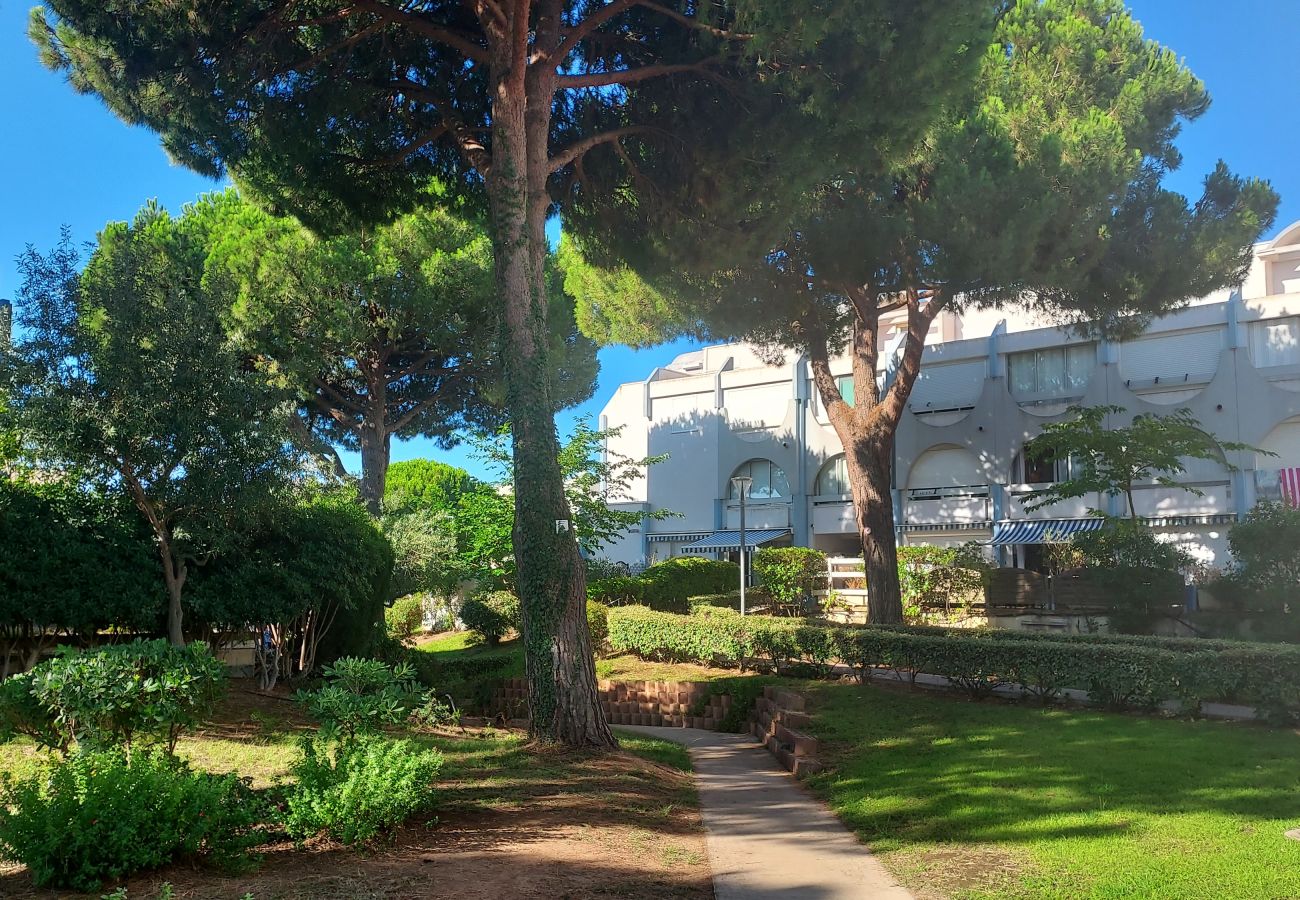 Appartement à Le Grau-du-Roi - Bel Appt avec piscine proche plage