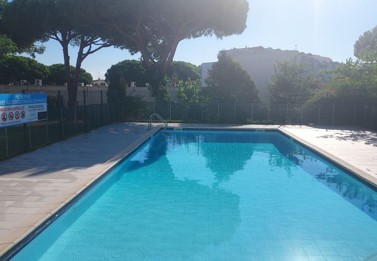 Appartement à Le Grau-du-Roi - Bel Appt avec piscine proche plage