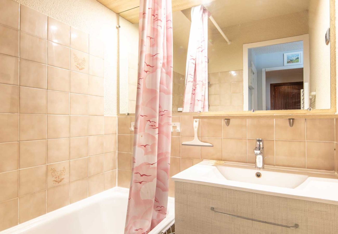 Appartement à Chamrousse - Bel appt 6 pers avec vue magnifique sur les montagnes