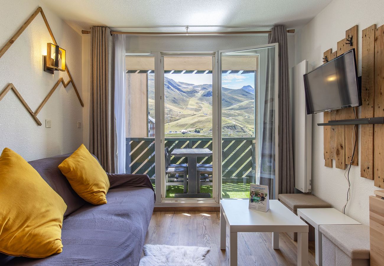 Studio à Germ - superbe vue sur les pistes depuis ce Studio pour 4 pers