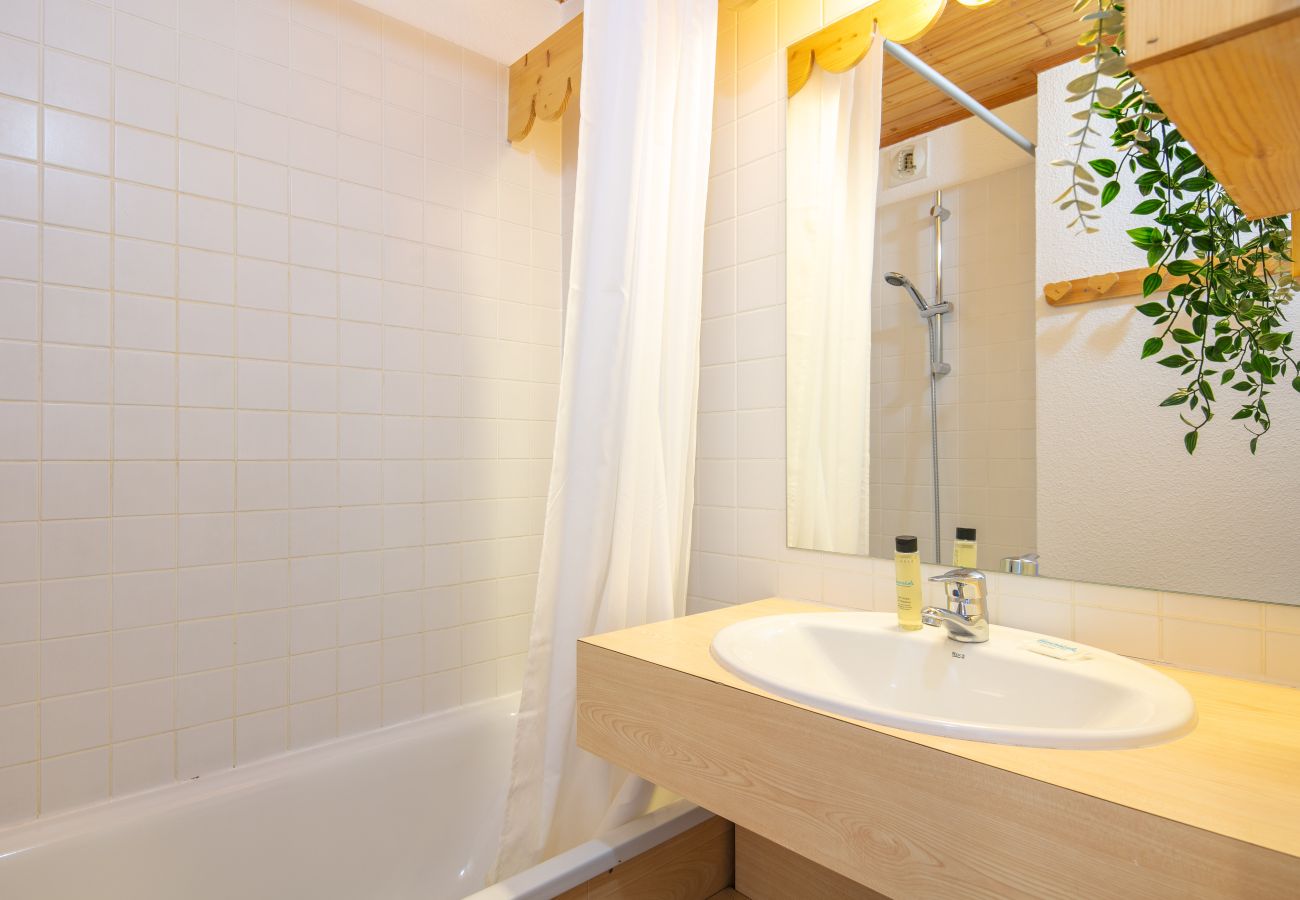 Appartement à Risoul - Bel Apt pour 5 pers vue Pistes de ski