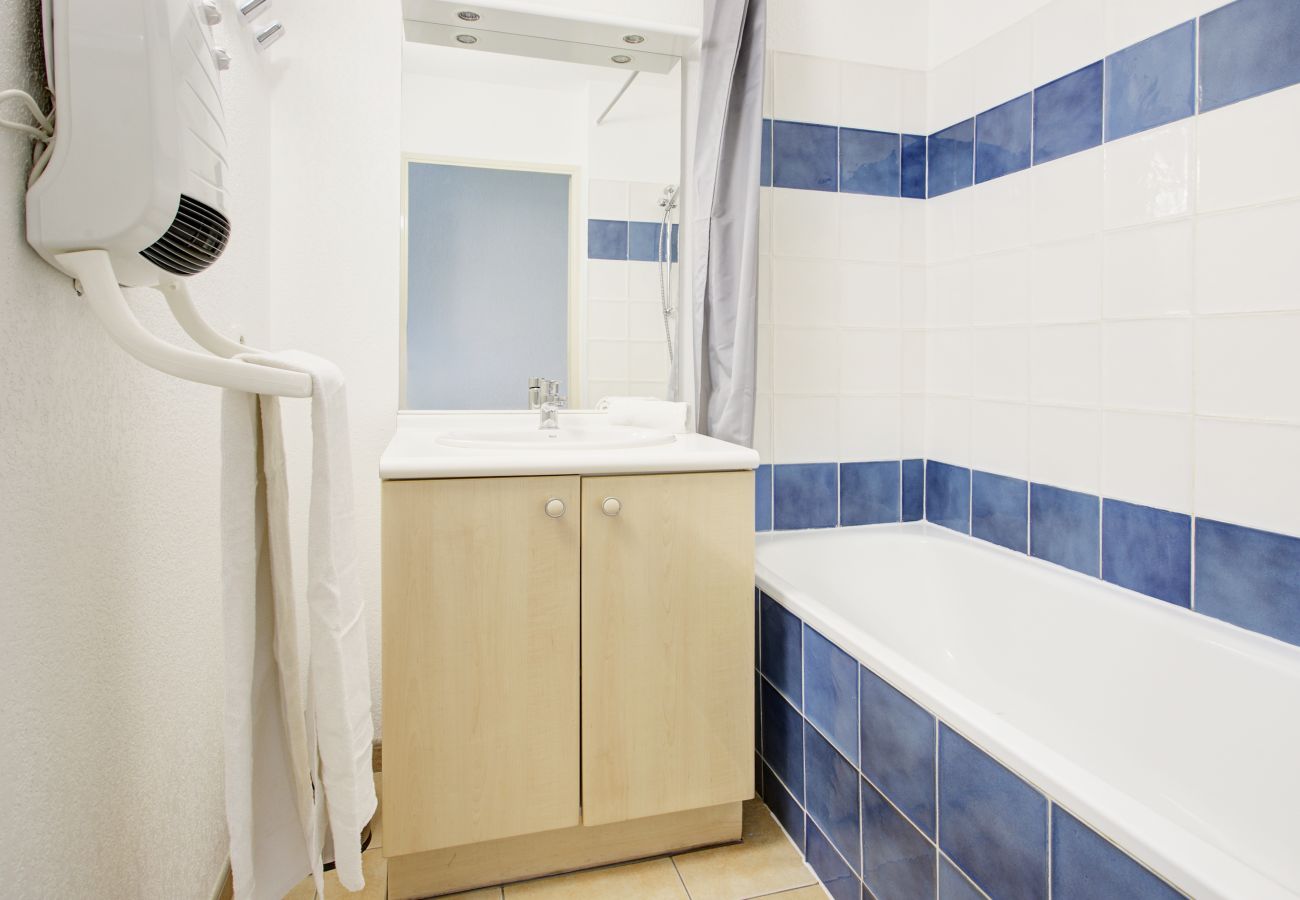 Villa à Homps - Villa duplex climatisé, 4 pers, avec jardin clos