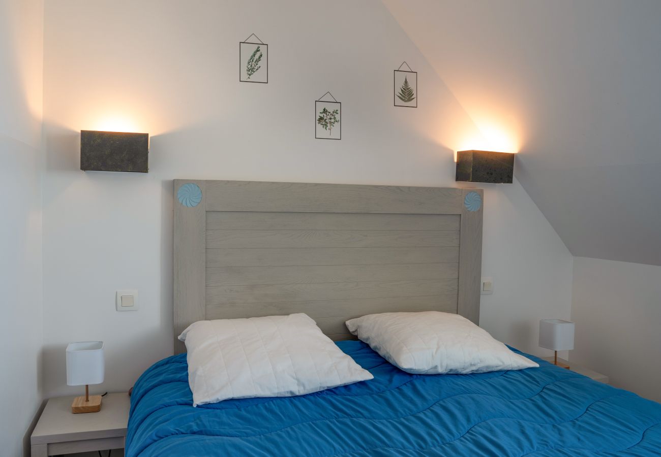 Maison à Saint-Nic - Maison 6 pers dans résidence avec piscine