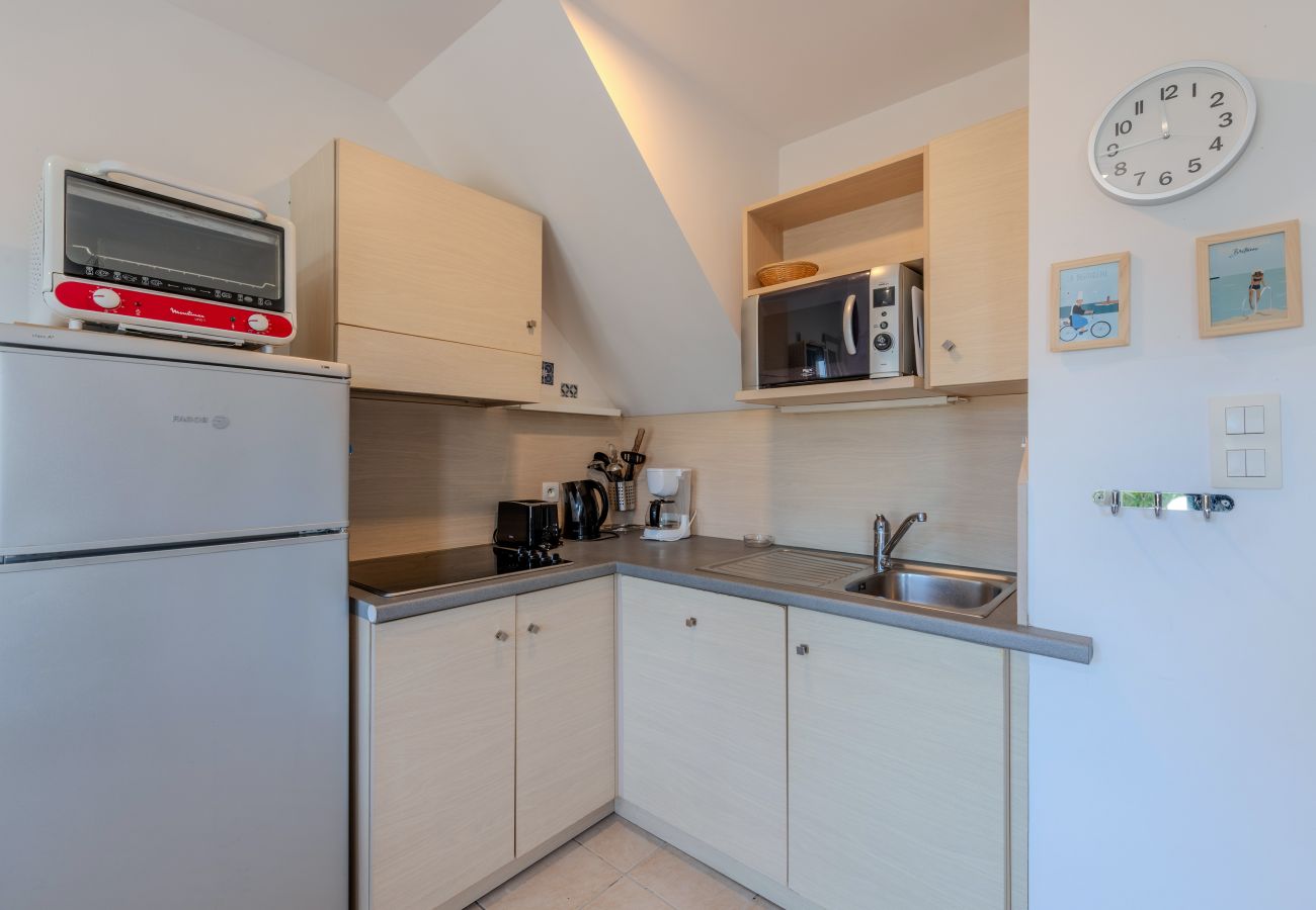 Maison à Saint-Nic - Maison 6 pers dans résidence avec piscine