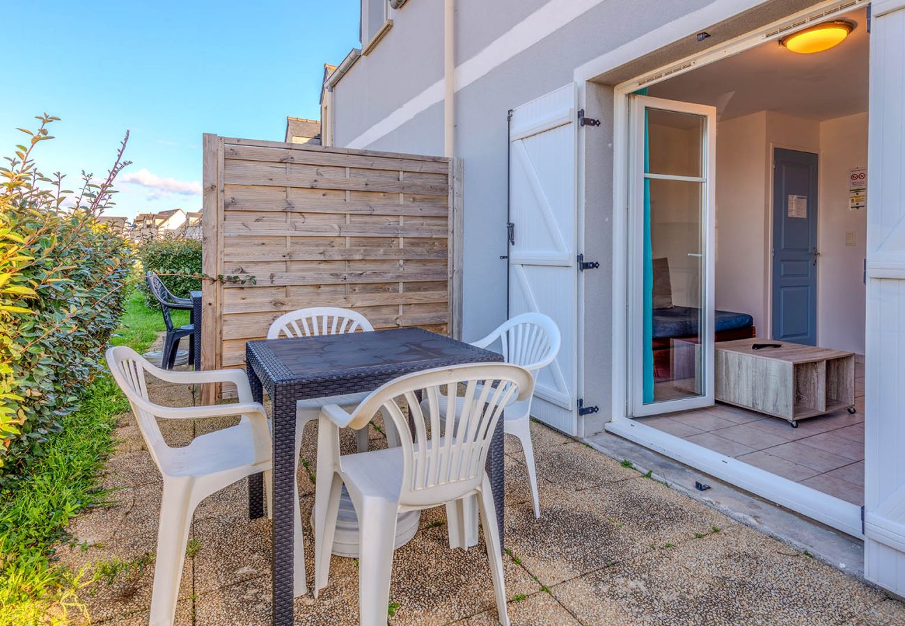 Maison à Saint-Nic - Maisonnette 4 pers dans résidence avec piscine