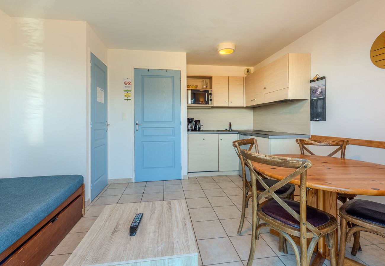 Maison à Saint-Nic - Maisonnette 4 pers dans résidence avec piscine