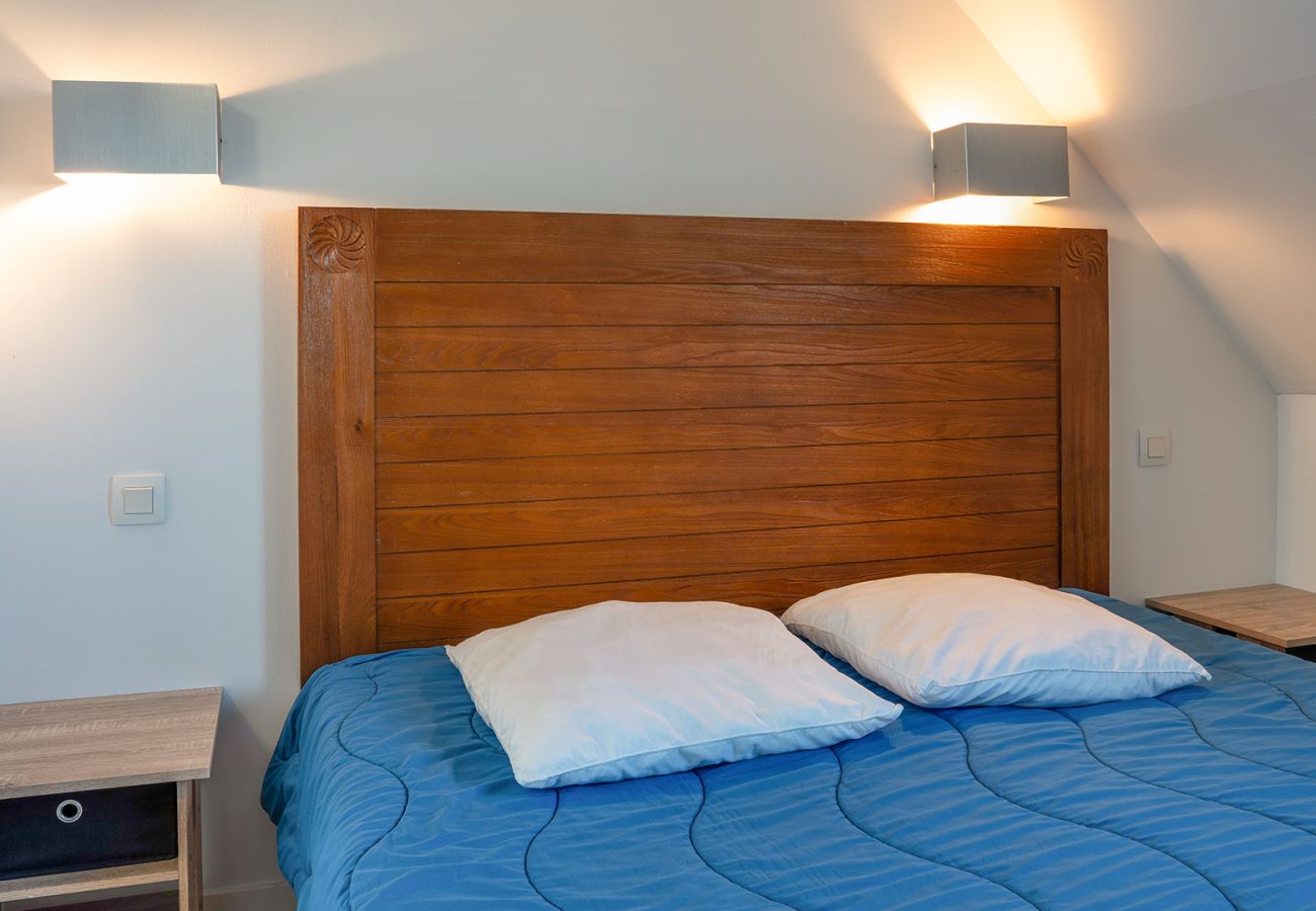 Maison à Saint-Nic - Maisonnette 4 pers dans résidence avec piscine