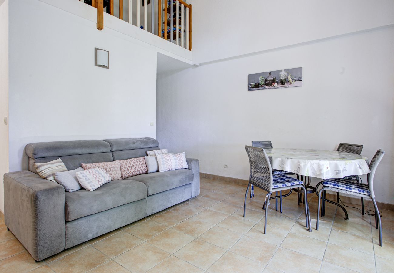 Villa à Homps - Charmante villa duplex, 6 pers, jardin