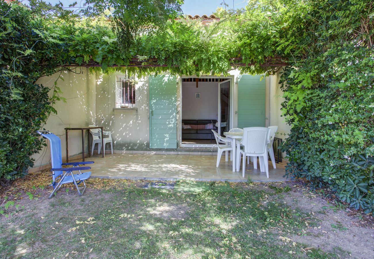 Villa à Homps - Charmante villa duplex, 6 pers, jardin