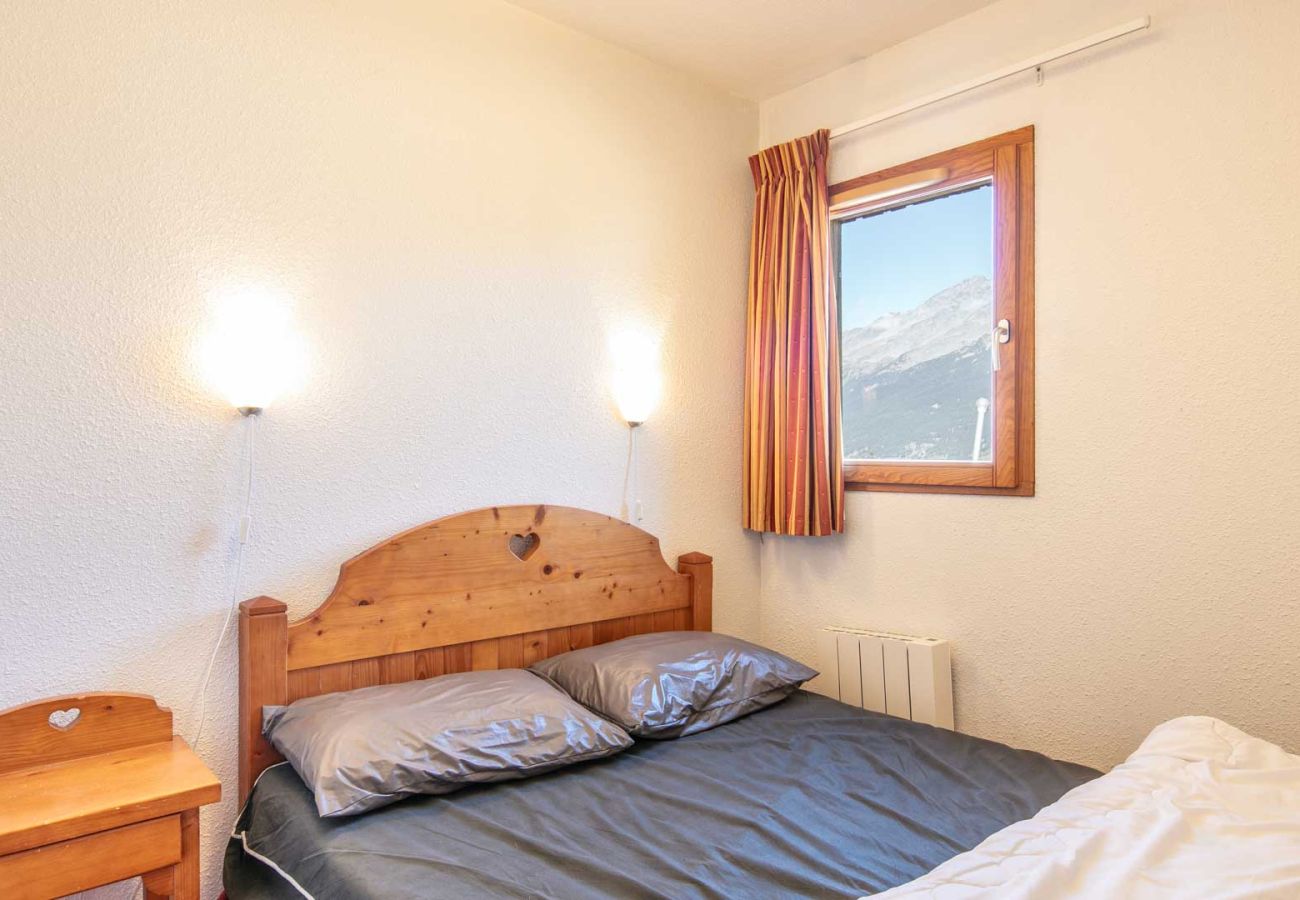 Appartement à Modane - Appartement montagnard, 4 pers, vue montagne