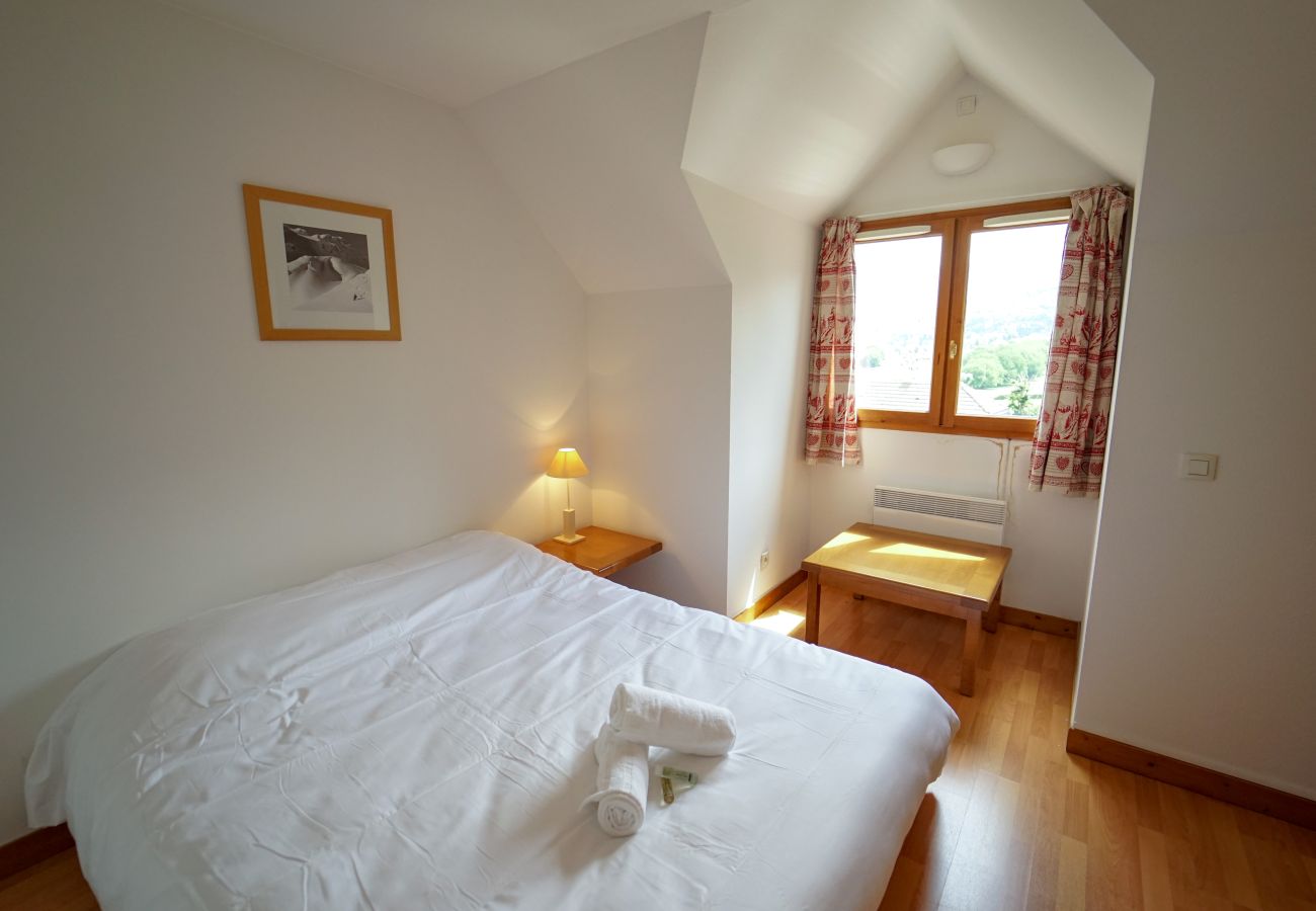 Appartement à Giez - Appartement duplex, 10 pers, vue nature