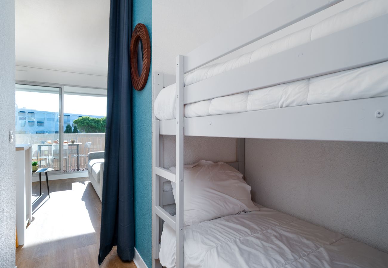 Studio à Le Grau-du-Roi - Studio rénové, 4 pers, balcon