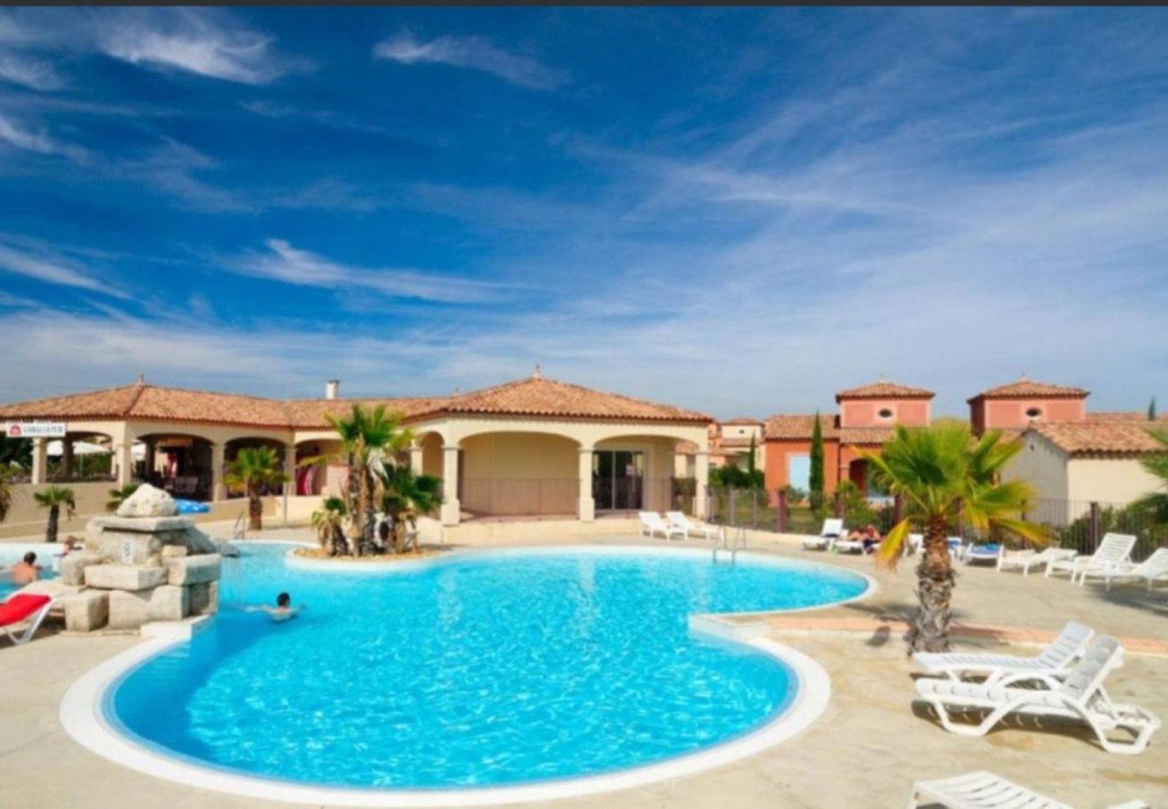 Villa à Homps - Belle villa avec jardin 8 pers