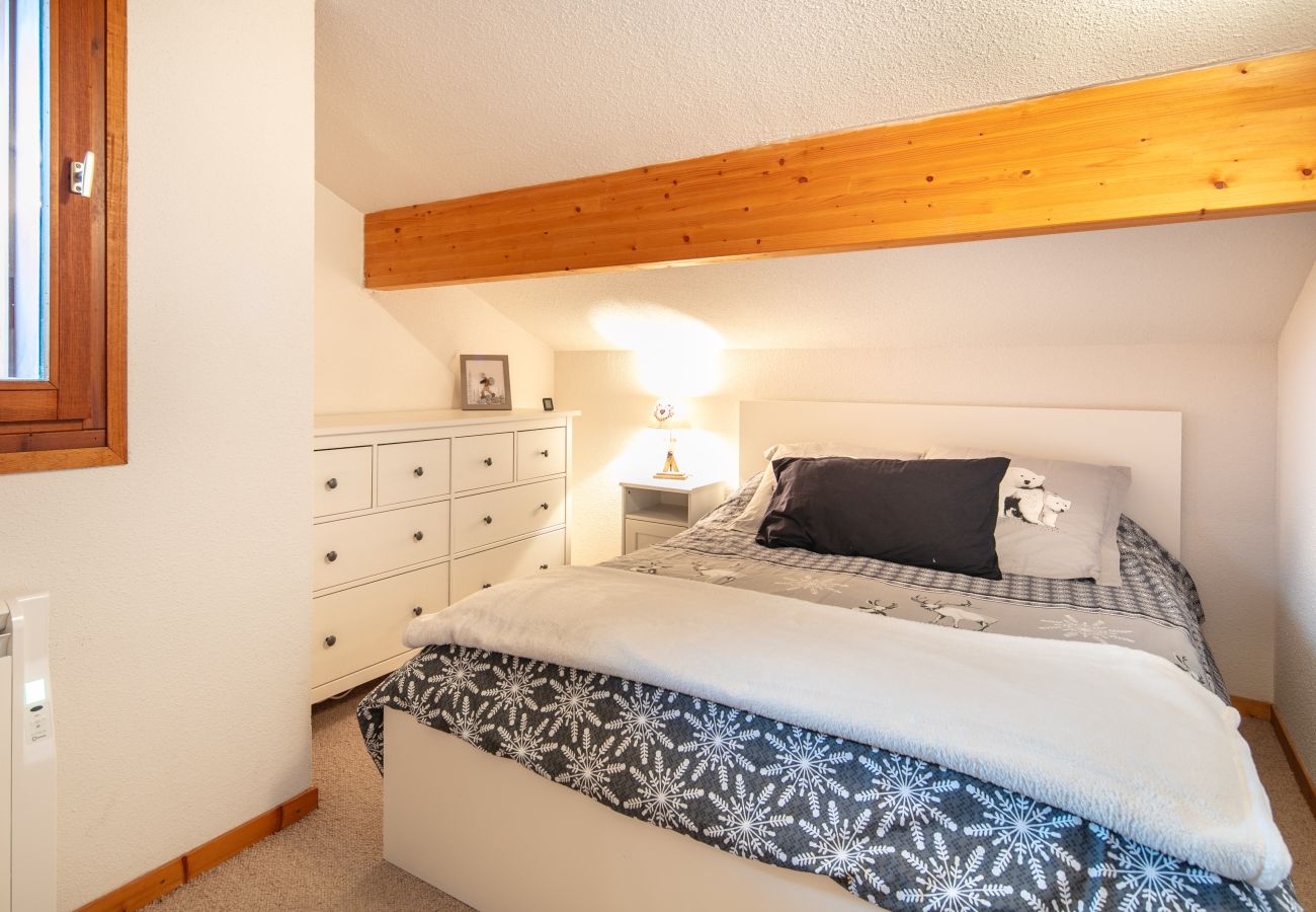 Appartement à Morillon - Splendide appartement, 3 chb, 6 pers, balcon vue montagne