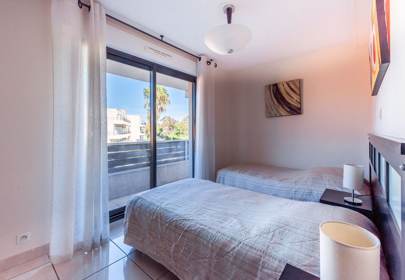 Appartement à Mandelieu-la-Napoule - Bel appt 6 pers proche marina