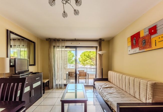 Appartement à Mandelieu-la-Napoule - Bel Appt 4 pers vue Marina