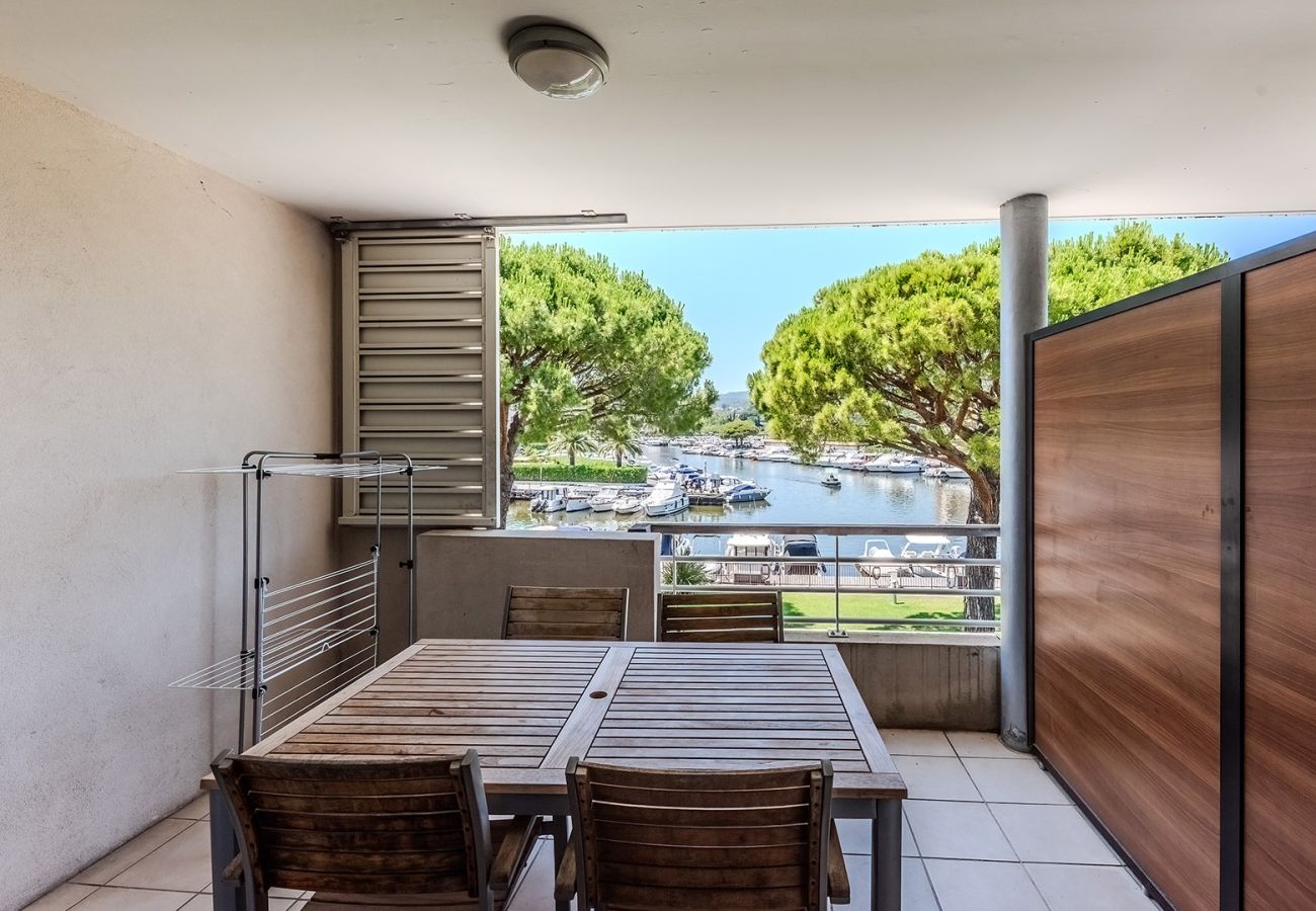 Appartement à Mandelieu-la-Napoule - Bel Appt 4 pers vue Marina