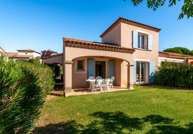 Villa à Homps - Charmante villa avec jardin pour 6 pers