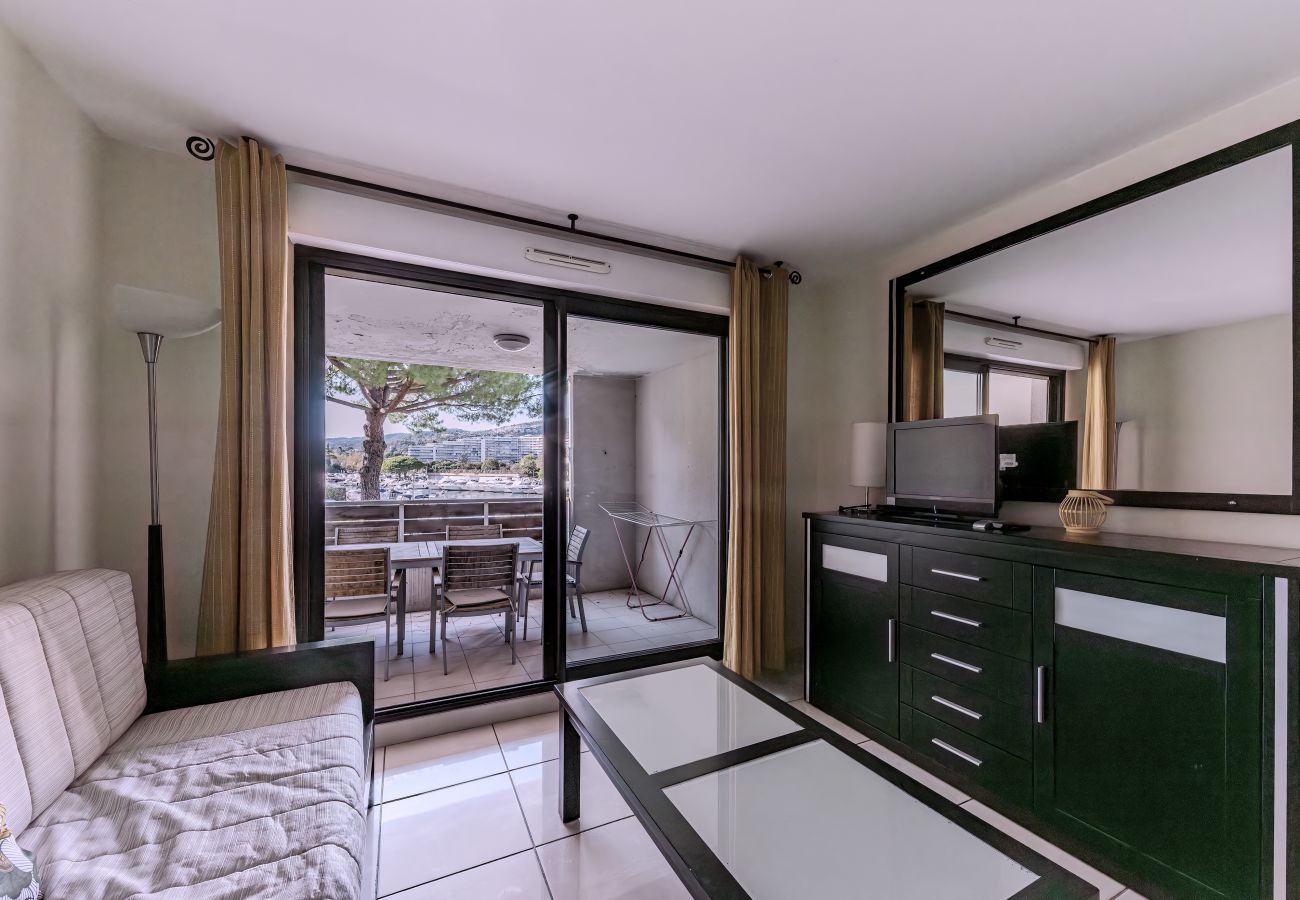 Appartement à Mandelieu-la-Napoule - Charmant apart 4 pers proche de la marina