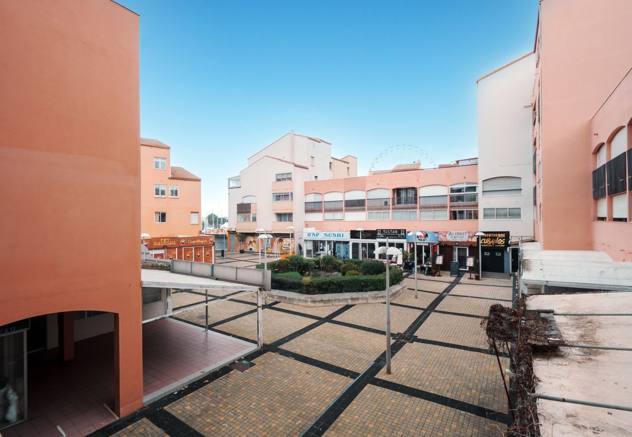 Studio à Agde - Studio équipé 2 pers en centre ville
