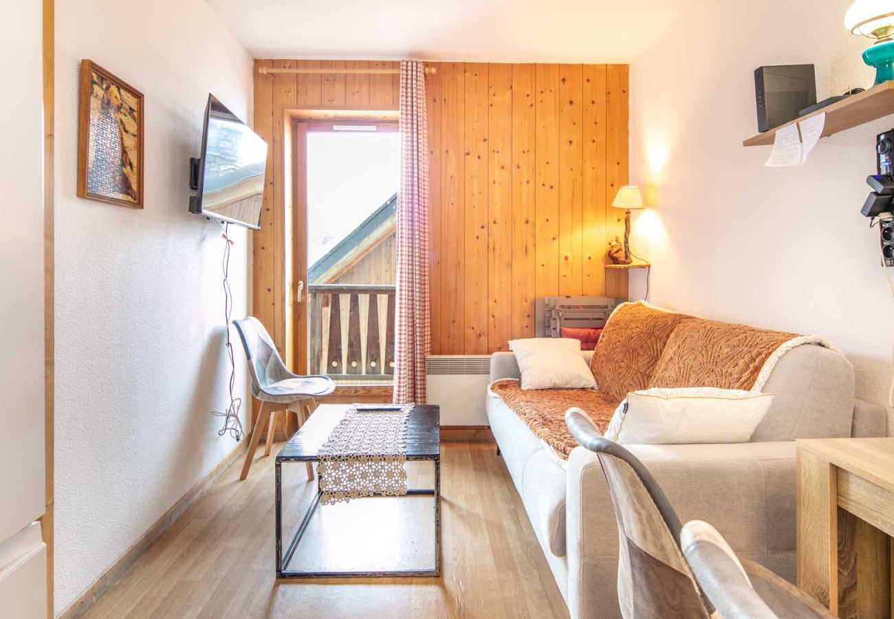 Appartement à Saint-Sorlin-d´Arves - Appartement lumineux 6 pers - Balcon - Parking - Piscine