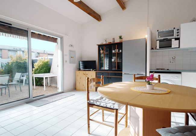 Appartement à Agde - Joli appartement avec terrasse, proche de la mer, 6 pers