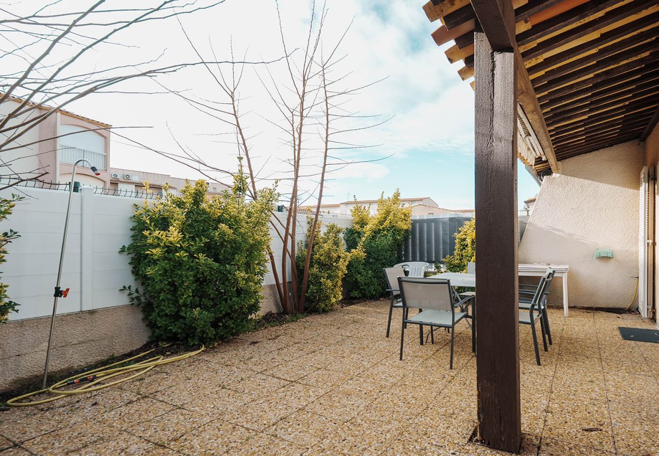 Appartement à Agde - Joli appartement avec terrasse, proche de la mer, 6 pers