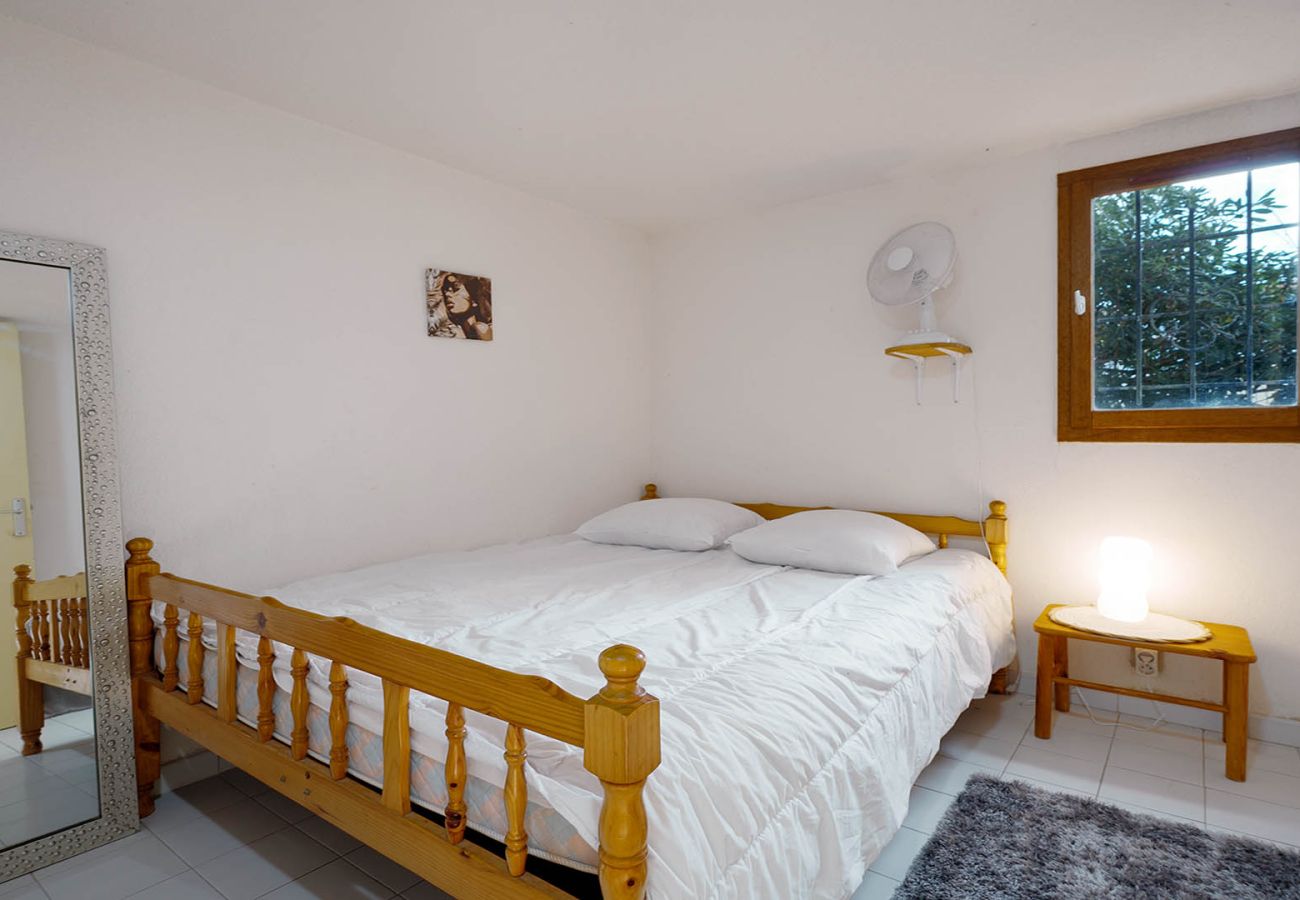 Appartement à Agde - Joli appartement avec terrasse, proche de la mer, 6 pers