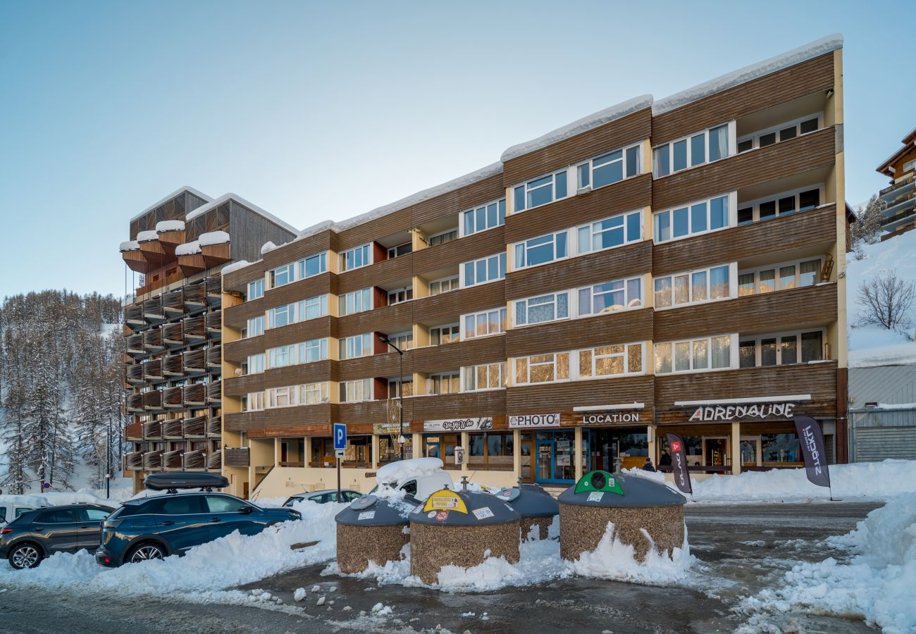 Appartement à Allos - Charmant appartement 6 pers, vue montagne, piste de ski