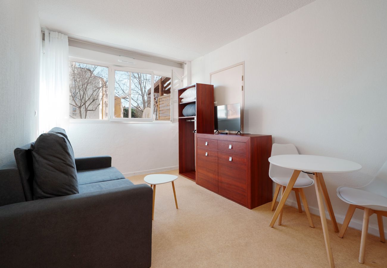 Studio à Agde - Charmant Studio - 2pers - proche mer