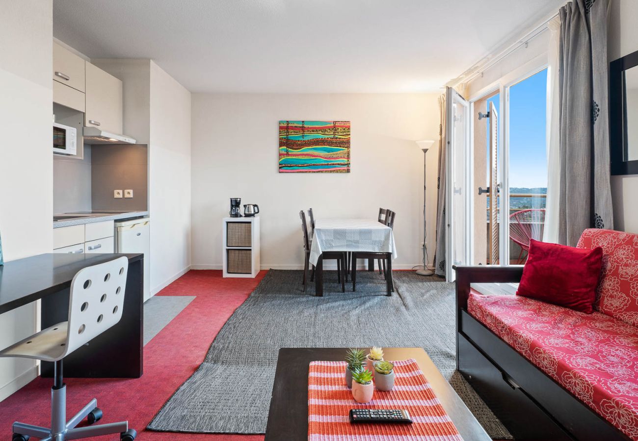 Appartement à Grasse - Appartement lumineux 4 pers, balcon, belle vue