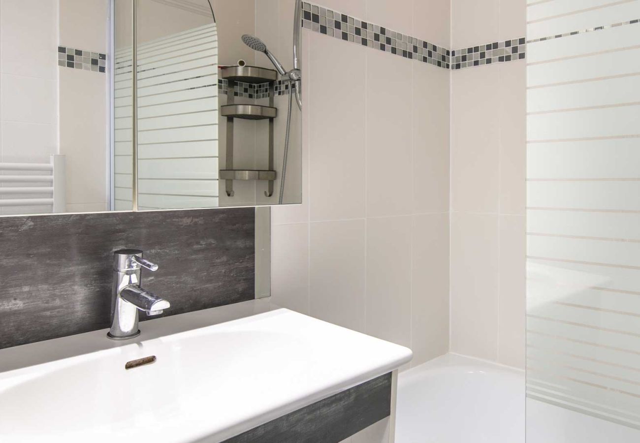 Studio à Chamrousse - Charmant studio, 6-7 pers vue montagne