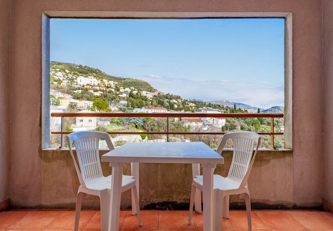 Appartement à Grasse - charmant appt 4 pers vue montagne