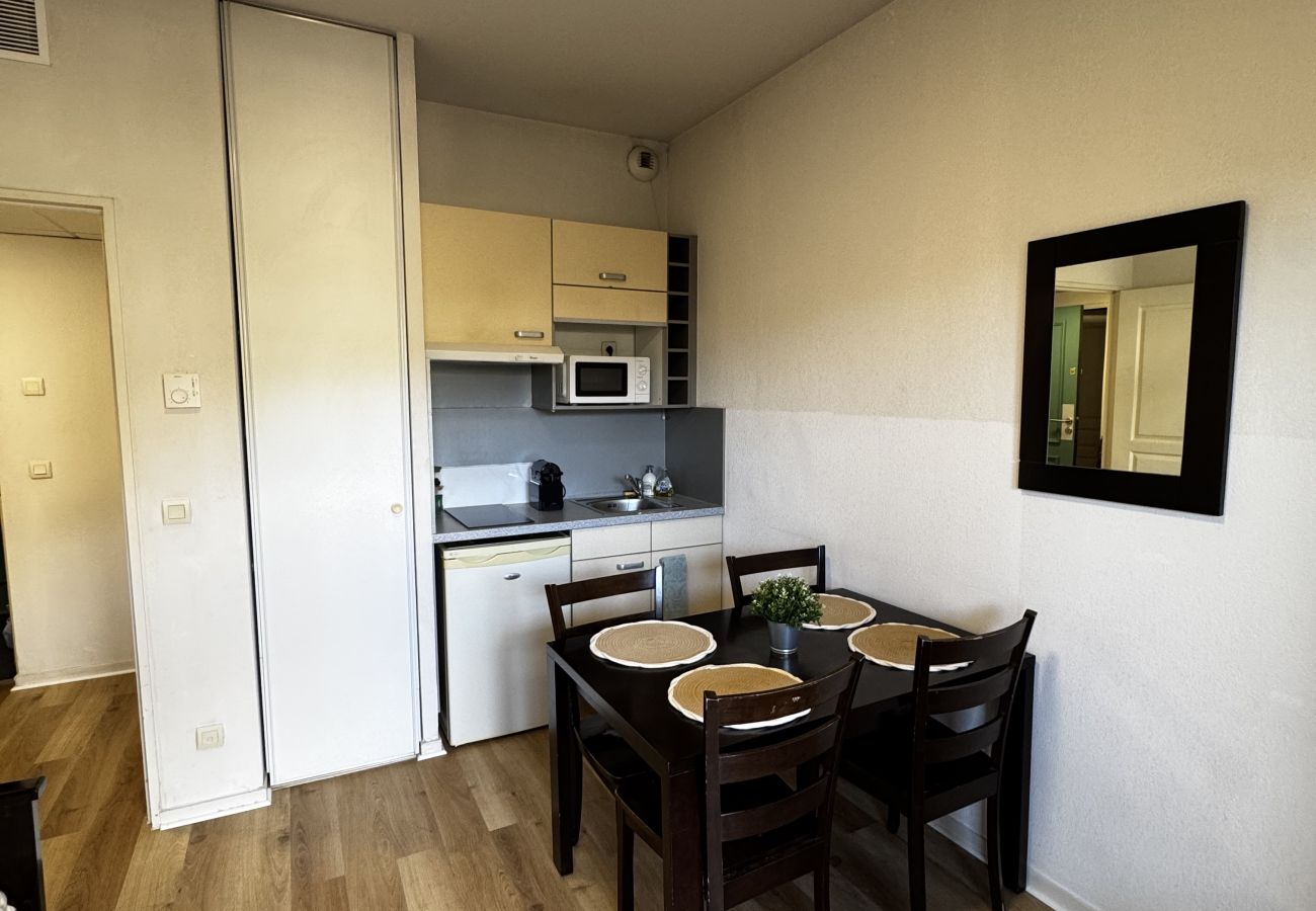 Appartement à Grasse - Appartement lumineux 4 pers, avec balcon