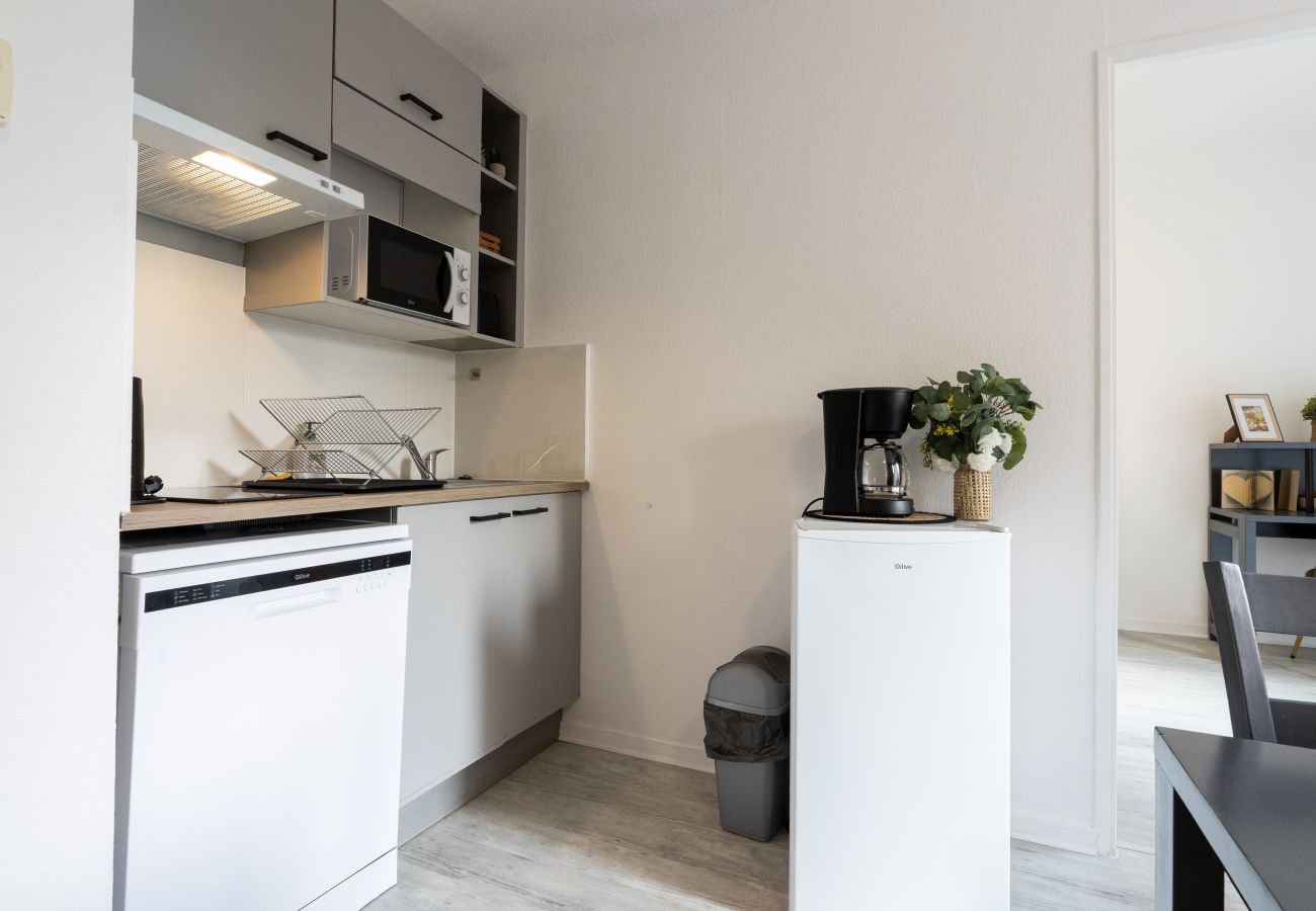 Appartement à Grasse - Appartement lumineux 4 pers, avec Jardin