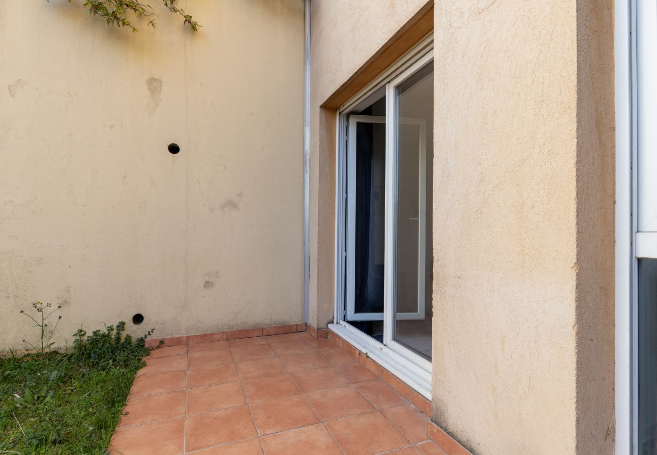 Appartement à Grasse - Appartement lumineux 4 pers, avec Jardin
