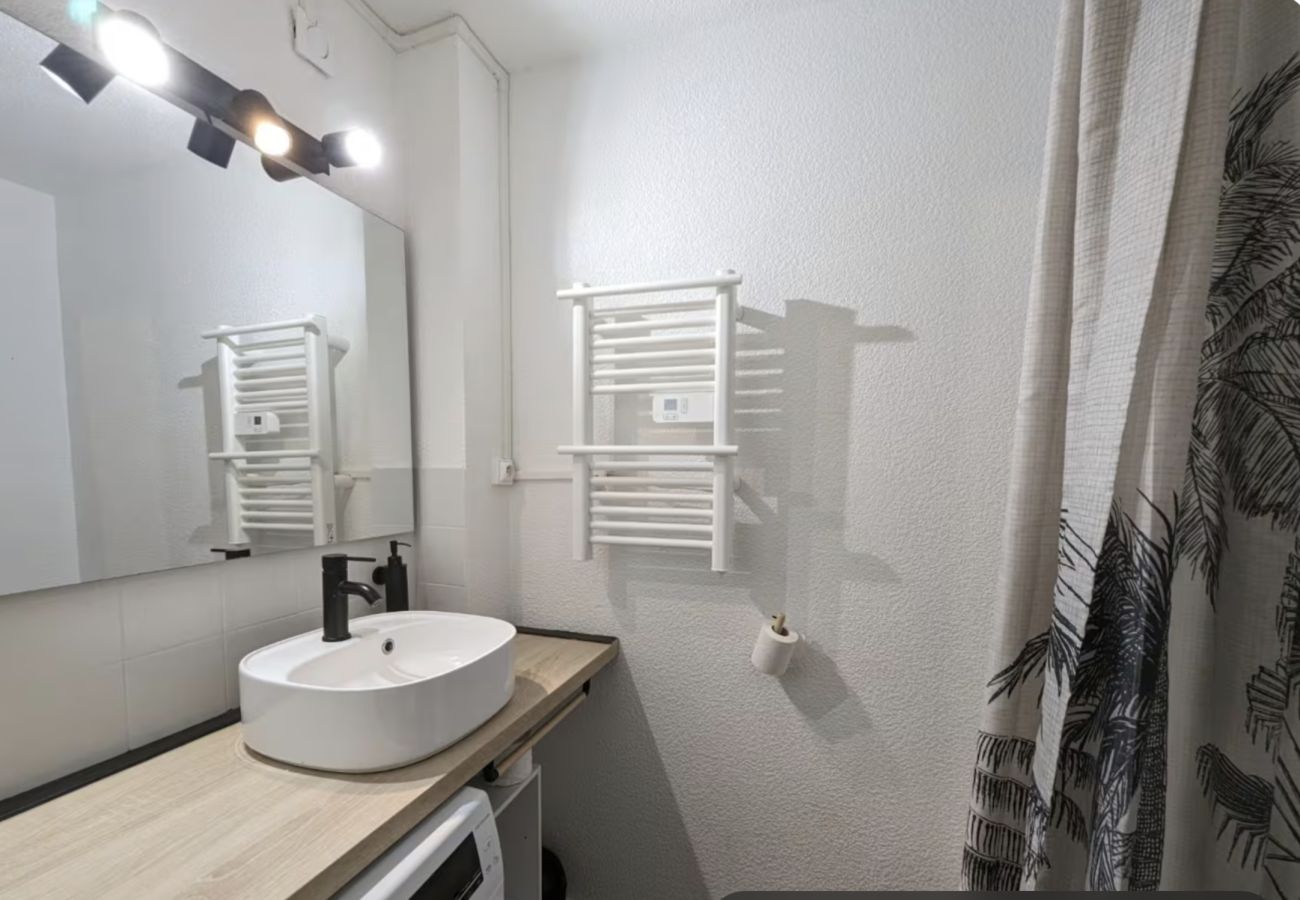 Studio à Agde - Charmant Studio 4pers, proche du port 