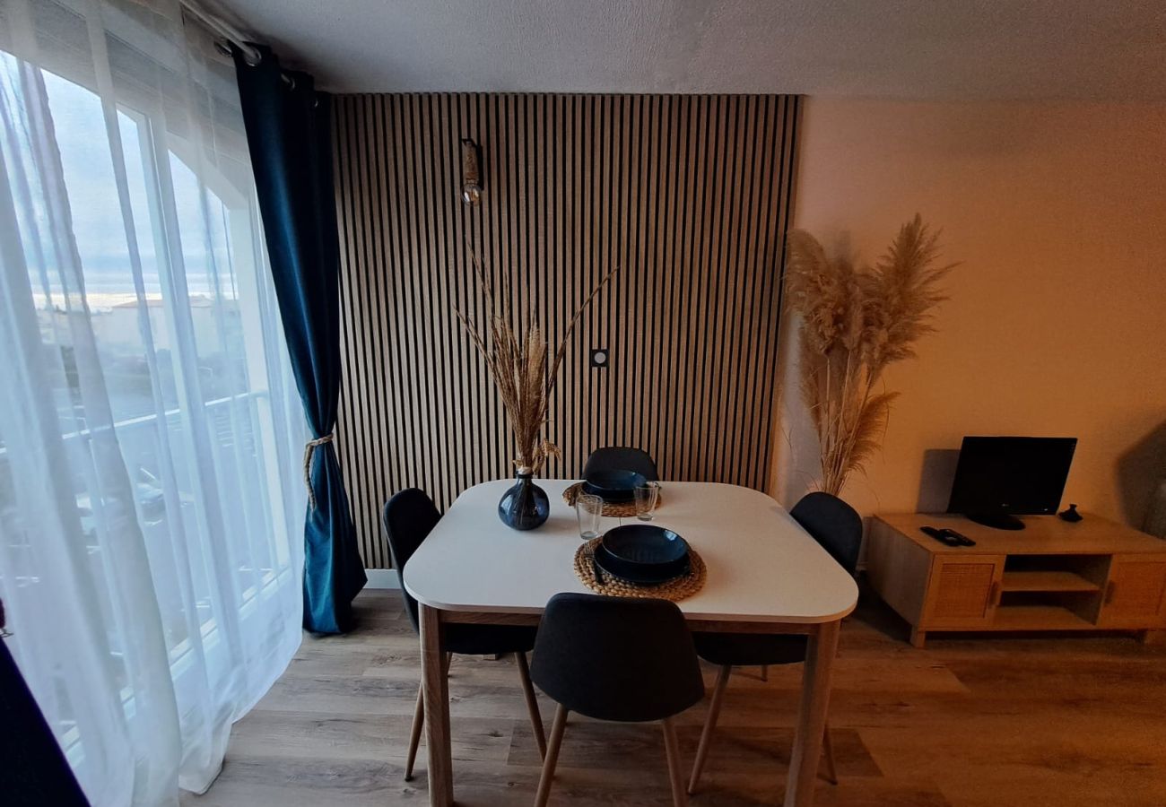 Studio à Agde - Charmant Studio 4pers, proche du port 