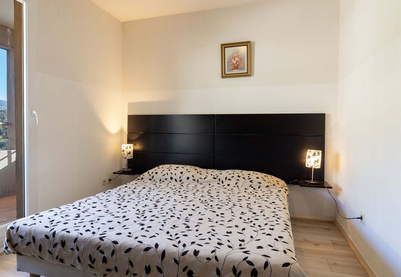 Appartement à Grasse - Appartement lumineux 4 pers, avec balcon